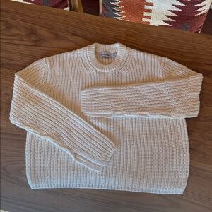 Calvin Klein Sweater. Ivory. Size Medium.